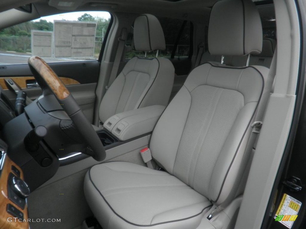 Medium Light Stone Interior 2011 Lincoln MKX AWD Photo #49996975
