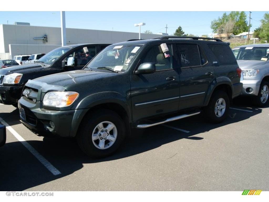 2007 Sequoia SR5 4WD - Timberland Mica / Taupe photo #4