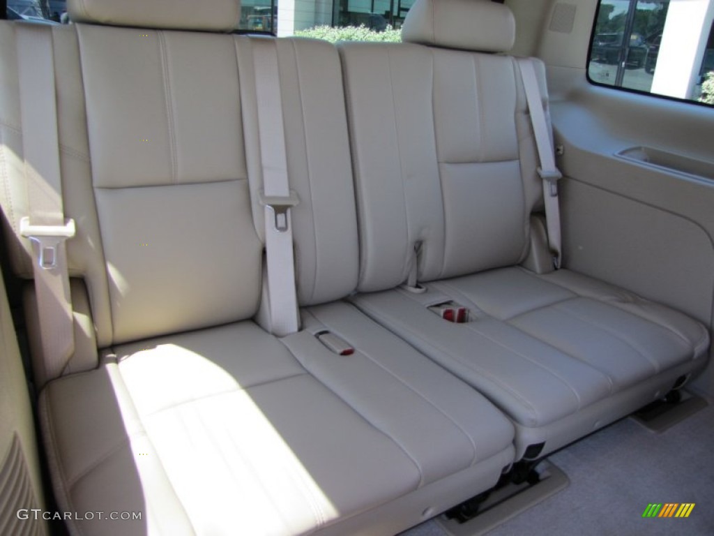 Light Cashmere/Ebony Interior 2008 Chevrolet Tahoe LT 4x4 Photo #49998433
