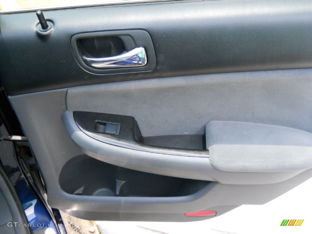2006 Accord SE Sedan - Royal Blue Pearl / Gray photo #8