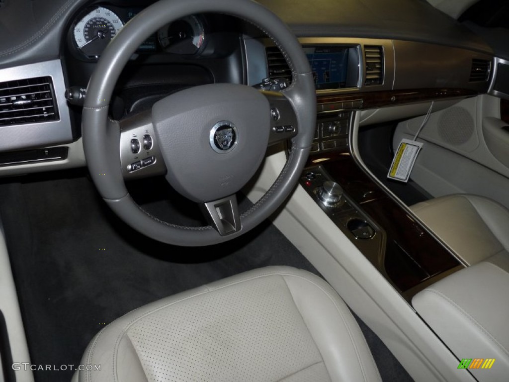 Ivory White/Oyster Grey Interior 2011 Jaguar XF Premium Sport Sedan Photo #50000038