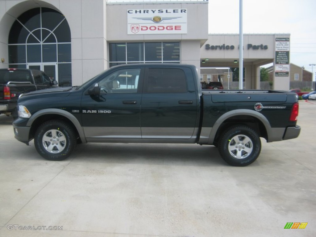 2011 Ram 1500 SLT Outdoorsman Crew Cab 4x4 - Hunter Green Pearl / Dark Slate Gray/Medium Graystone photo #2