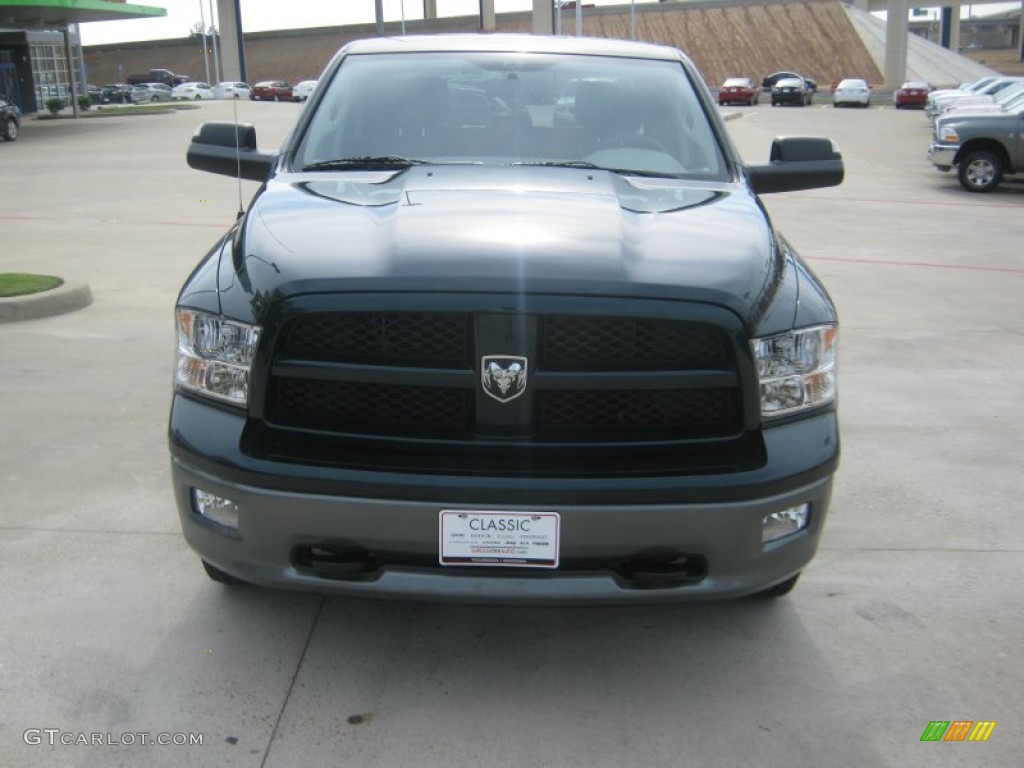 2011 Ram 1500 SLT Outdoorsman Crew Cab 4x4 - Hunter Green Pearl / Dark Slate Gray/Medium Graystone photo #8