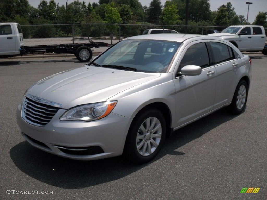 Bright Silver Metallic Chrysler 200