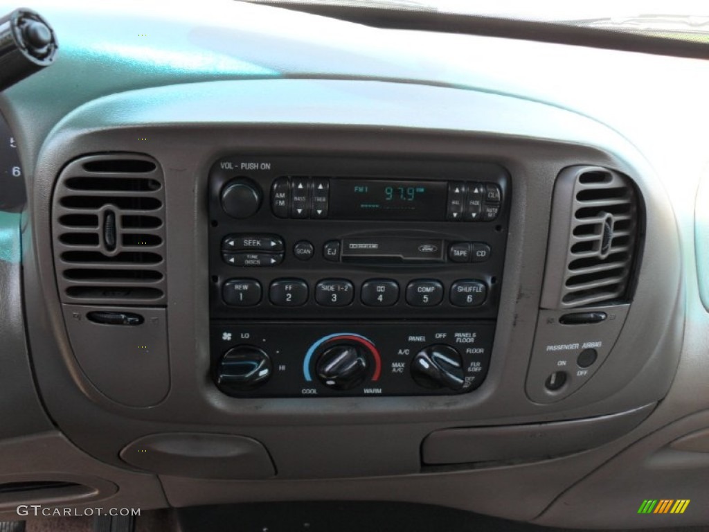 1997 Ford F150 Lariat Extended Cab Controls Photo #50002744