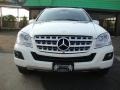 Arctic White - ML 350 4Matic Photo No. 7