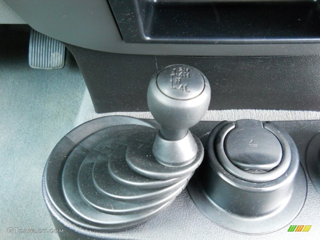 2006 F150 XLT Regular Cab 4x4 - Silver Metallic / Medium Flint photo #10