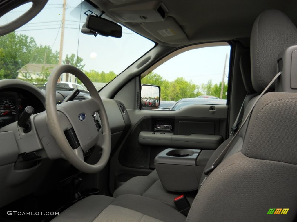2006 F150 XLT Regular Cab 4x4 - Silver Metallic / Medium Flint photo #20