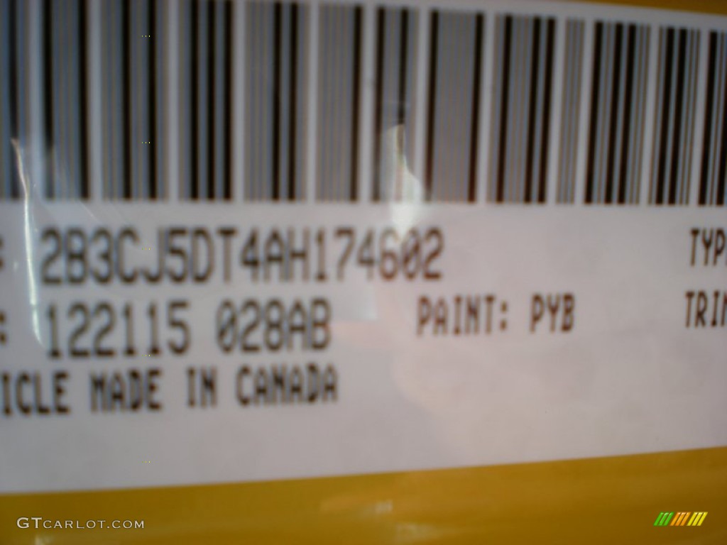 2010 Challenger R/T Classic - Detonator Yellow / Dark Slate Gray photo #11