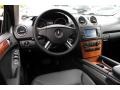 Black - ML 350 4Matic Photo No. 13