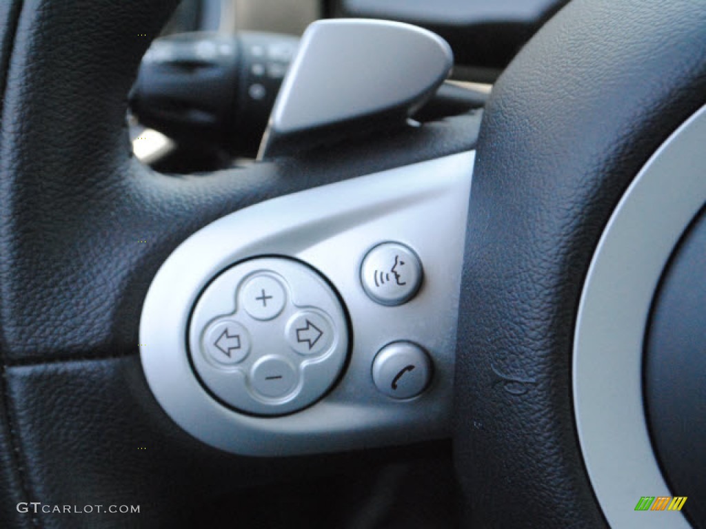2010 Mini Cooper S Hardtop Controls Photo #50018374
