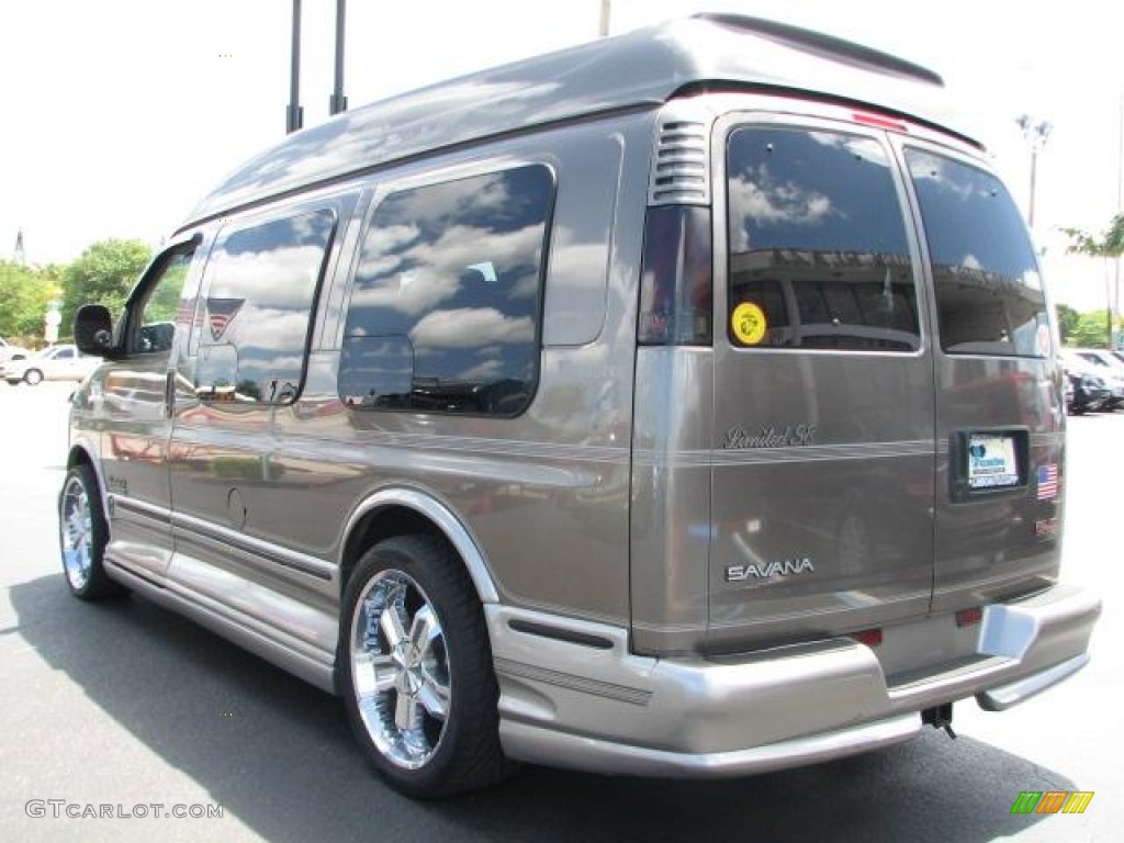 2000 Savana Van 1500 Passenger Conversion - Storm Gray Metallic / Neutral photo #7