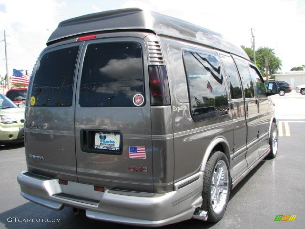 2000 Savana Van 1500 Passenger Conversion - Storm Gray Metallic / Neutral photo #9