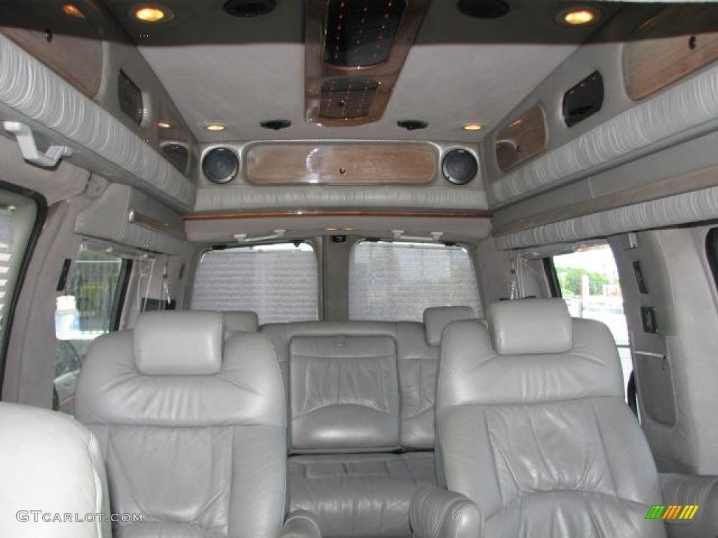 2000 Savana Van 1500 Passenger Conversion - Storm Gray Metallic / Neutral photo #15