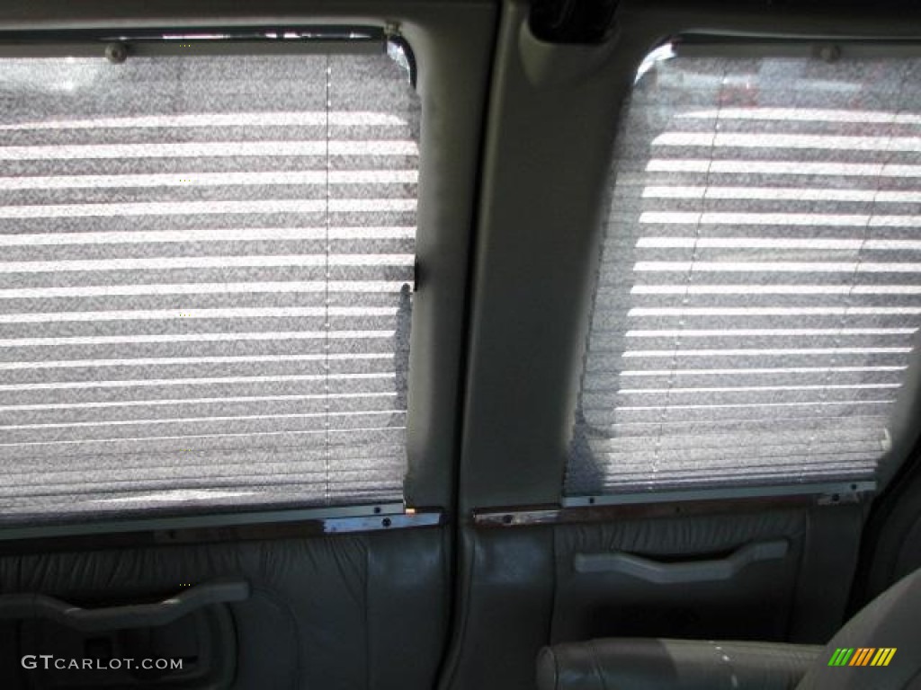 2000 Savana Van 1500 Passenger Conversion - Storm Gray Metallic / Neutral photo #20