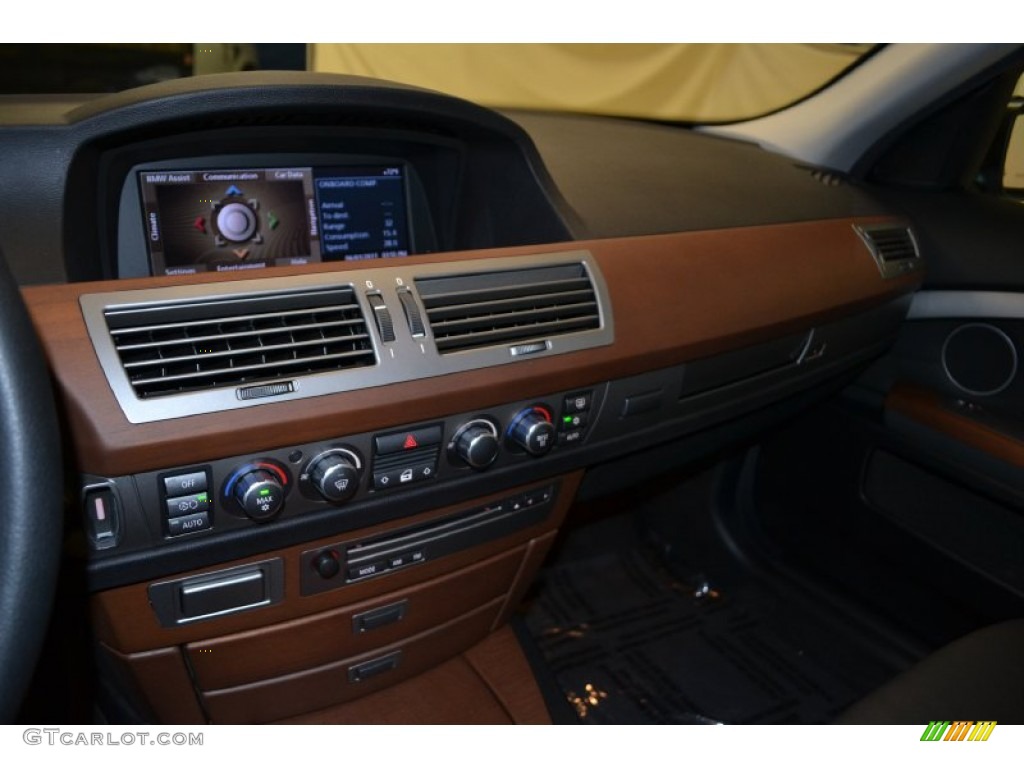 2008 BMW 7 Series 750i Sedan Controls Photo #50021164