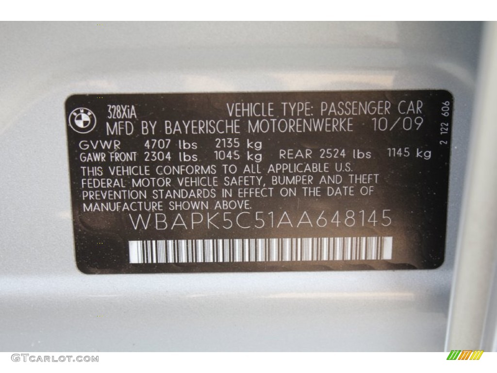 2010 3 Series 328i xDrive Sedan - Titanium Silver Metallic / Black photo #16