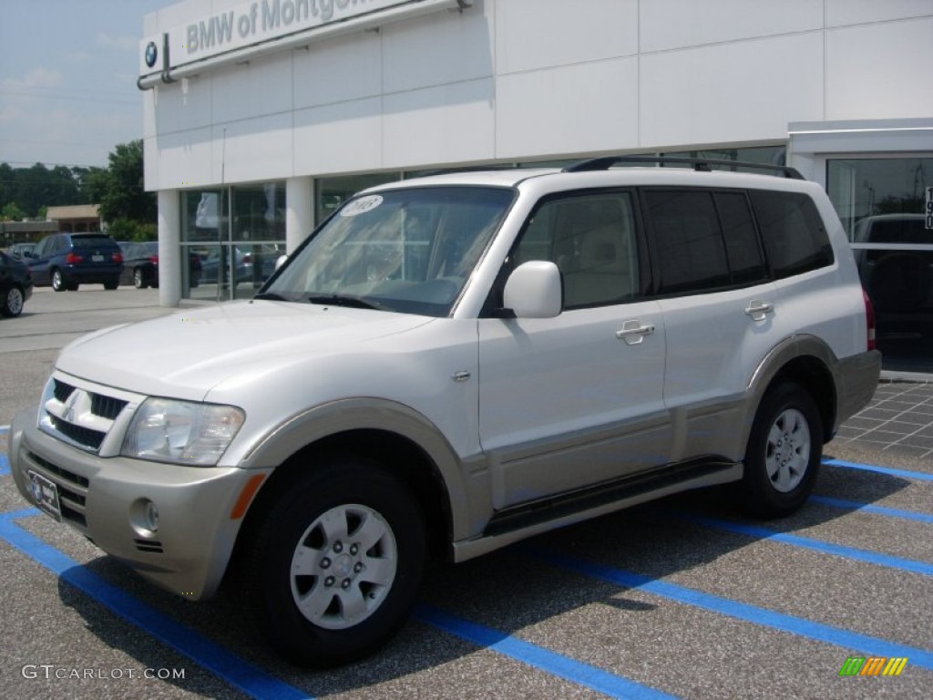 2003 Mitsubishi Montero Limited 4x4 Exterior Photos
