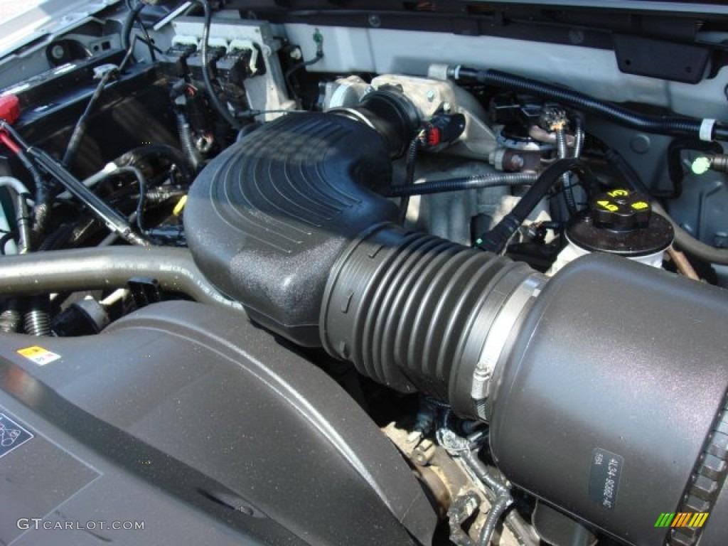 2005 F150 XLT SuperCab - Silver Metallic / Medium Flint Grey photo #20