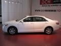 Super White - Camry LE Photo No. 5