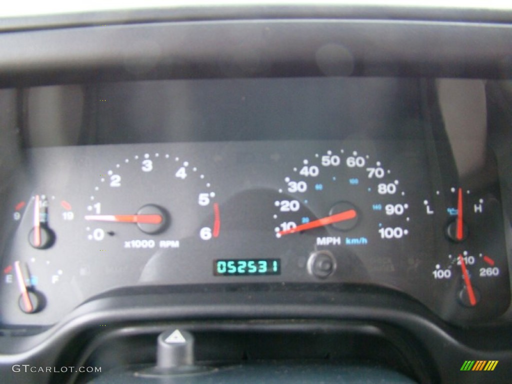 2004 Wrangler Sahara 4x4 - Light Khaki Metallic / Khaki photo #22