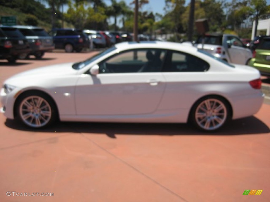 2011 3 Series 335i Coupe - Alpine White / Black photo #2