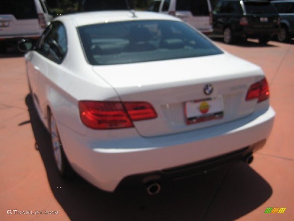 2011 3 Series 335i Coupe - Alpine White / Black photo #3