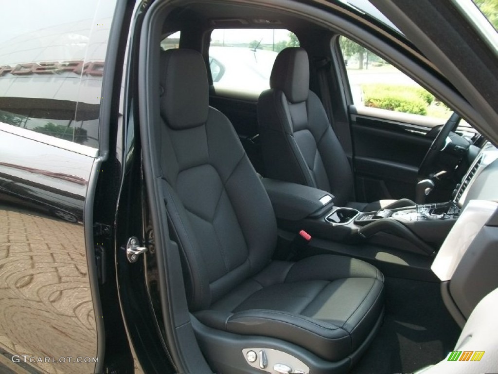 Black Interior 2011 Porsche Cayenne S Photo #50030794