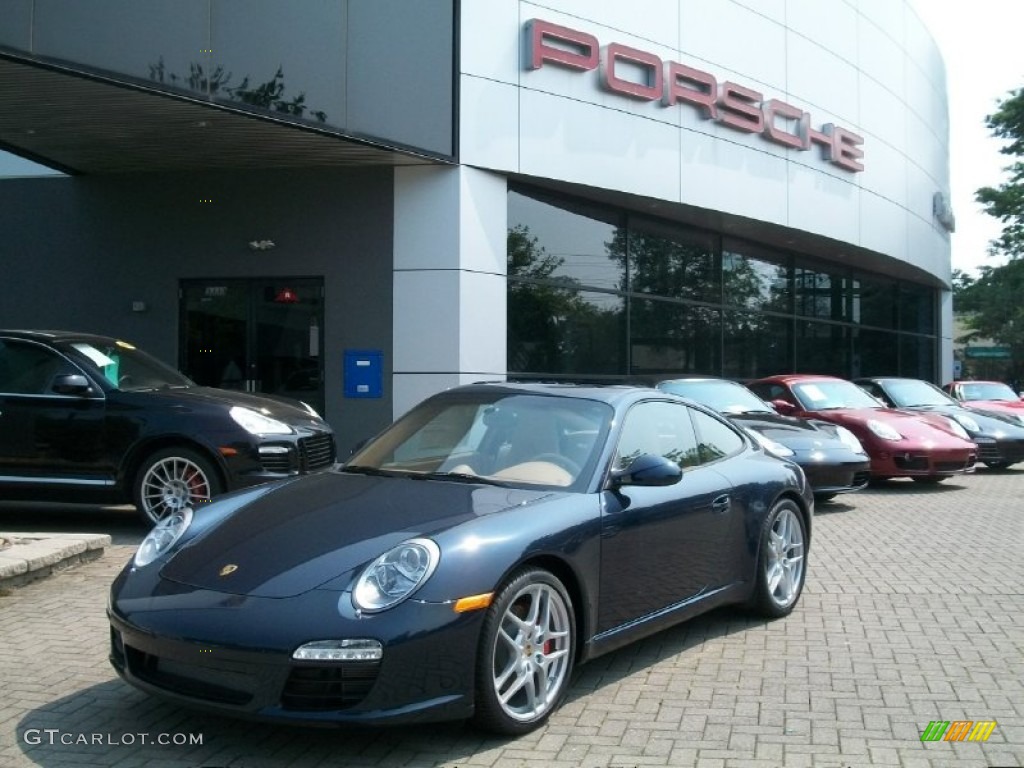Dark Blue Metallic Porsche 911