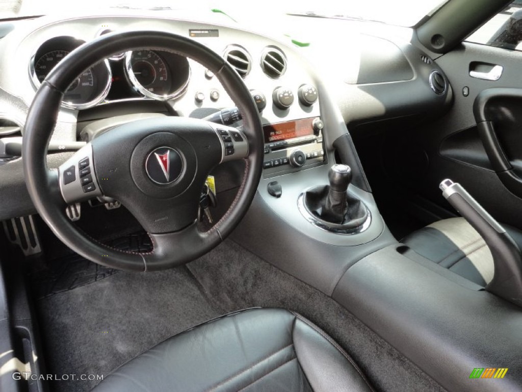 2008 Pontiac Solstice GXP Roadster Ebony Dashboard Photo #50033414