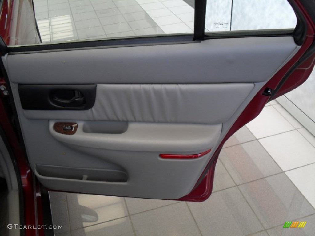 2003 Buick Regal GS Medium Gray Door Panel Photo #50035445