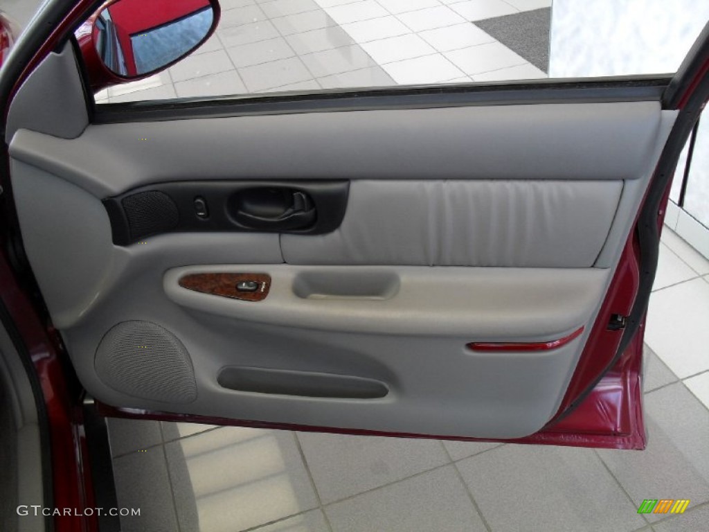 2003 Buick Regal GS Medium Gray Door Panel Photo #50035448