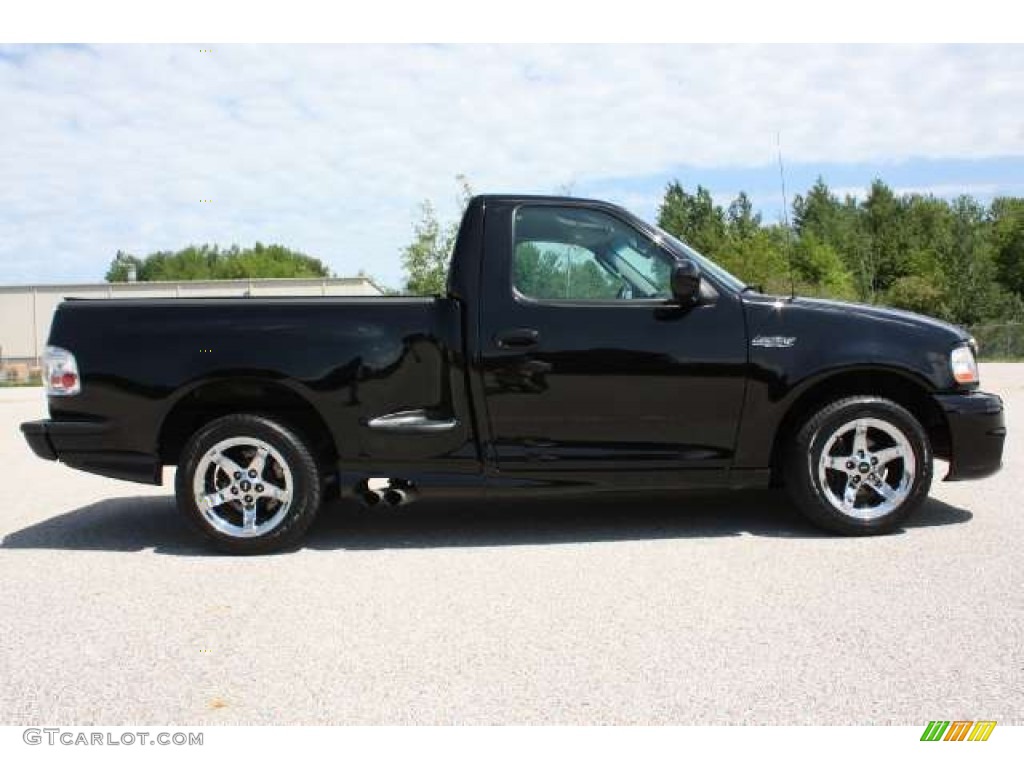 2003 F150 SVT Lightning - Black / Black/Silver photo #4