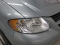 Butane Blue Pearl - Grand Caravan SXT Photo No. 6