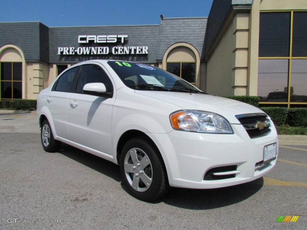 2010 Aveo LT Sedan - Summit White / Charcoal photo #1