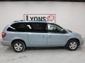 Butane Blue Pearl - Grand Caravan SXT Photo No. 17