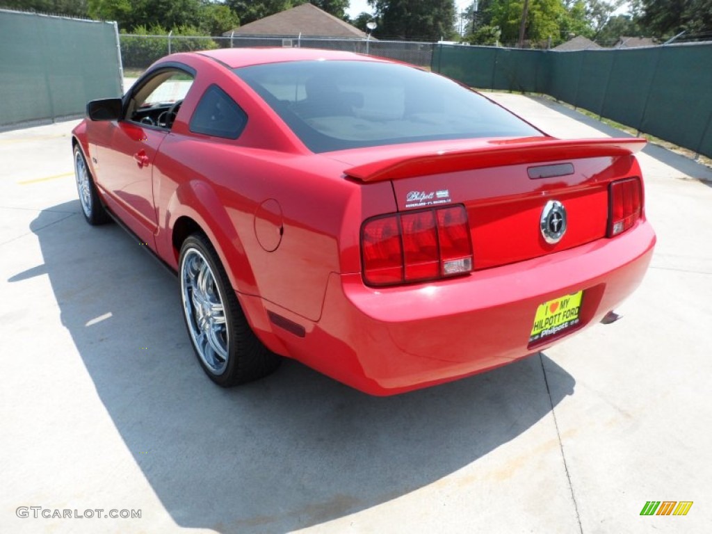 2005 Mustang V6 Deluxe Coupe - Torch Red / Medium Parchment photo #5