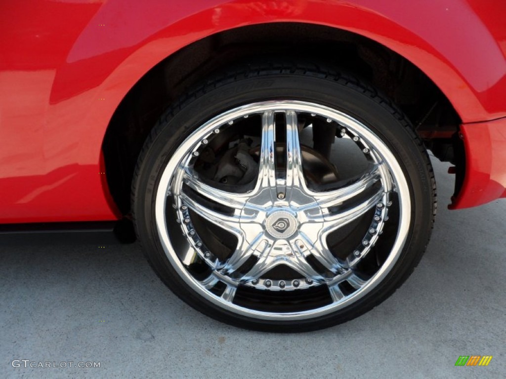 2005 Ford Mustang V6 Deluxe Coupe Custom Wheels Photo #50046669