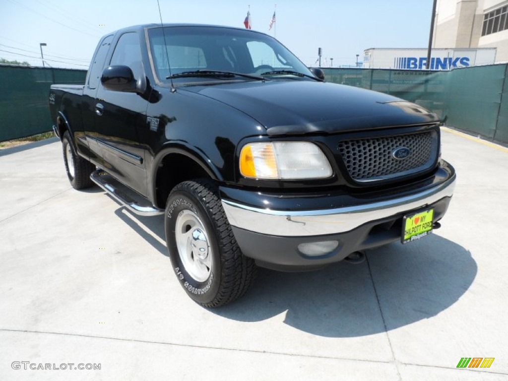 2000 F150 XLT Extended Cab 4x4 - Black / Dark Graphite photo #1