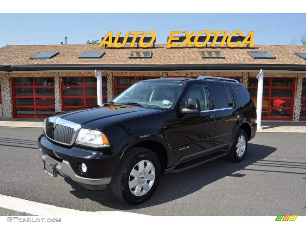 Black Clearcoat Lincoln Aviator