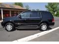 2003 Black Clearcoat Lincoln Aviator Luxury AWD  photo #32