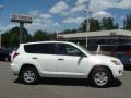  2009 RAV4 4WD Super White