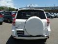 Super White - RAV4 4WD Photo No. 5