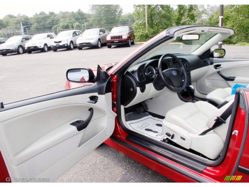 Parchment Interior 2005 Saab 9-3 Arc Convertible Photo #50049639