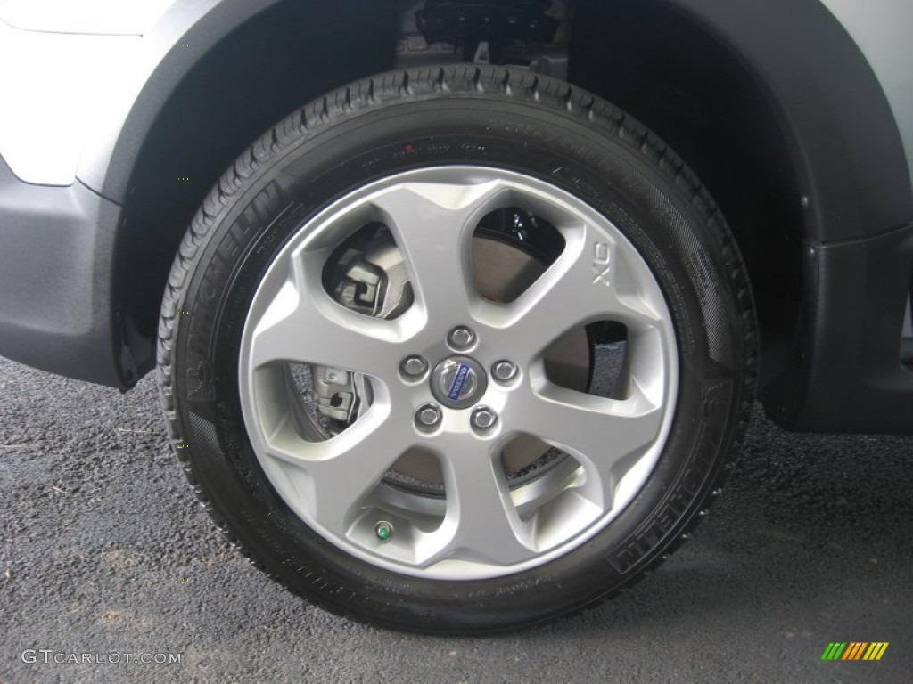 2011 Volvo XC70 T6 AWD Wheel Photos
