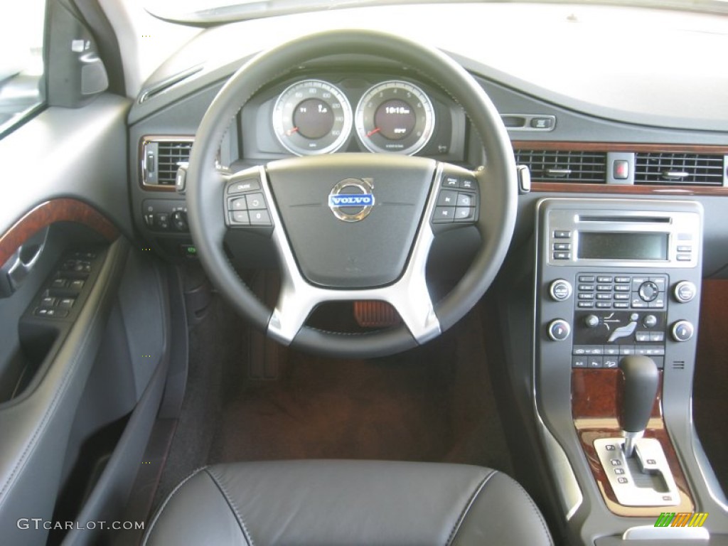 2011 Volvo XC70 T6 AWD Dashboard Photos