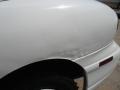 1998 Bright White Pontiac Sunfire SE Coupe  photo #31