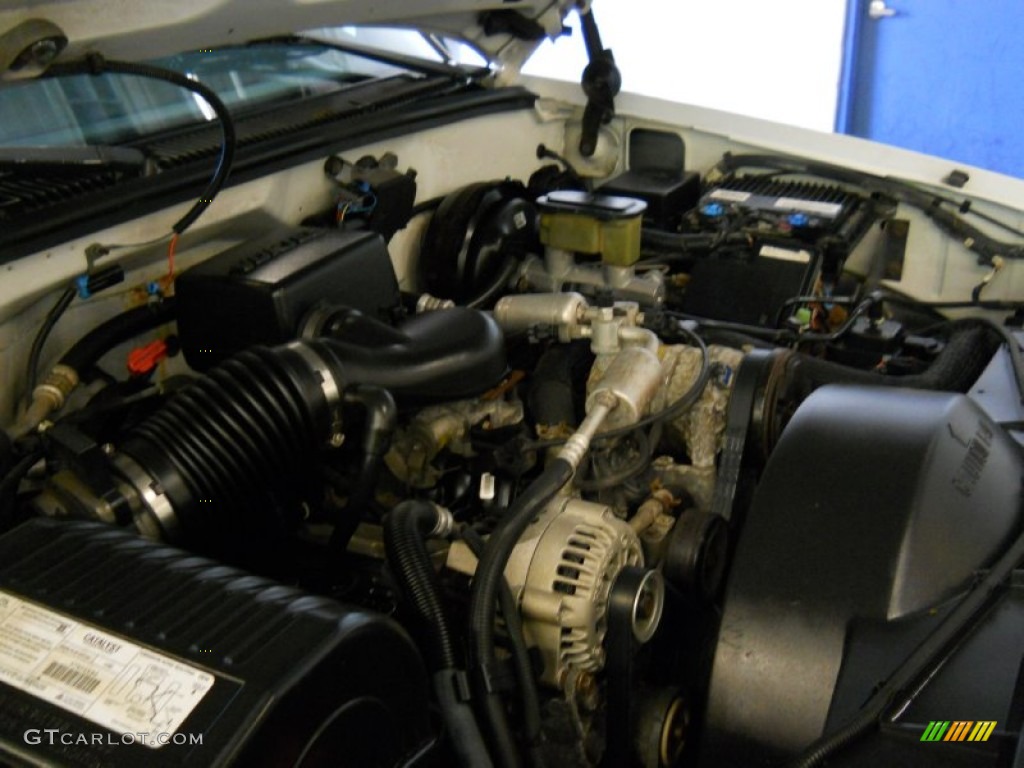 1998 Chevrolet C/K 2500 C2500 Regular Cab Chassis Engine Photos