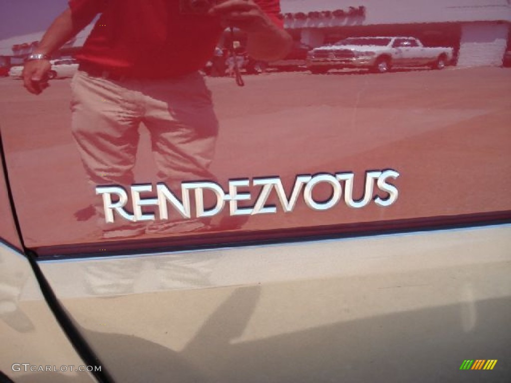2002 Rendezvous CXL AWD - Medium Red / Medium Oak photo #39
