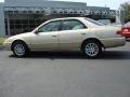 2001 Cashmere Beige Metallic Toyota Camry LE  photo #3